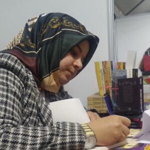 Gülsüm Betül Toprak
